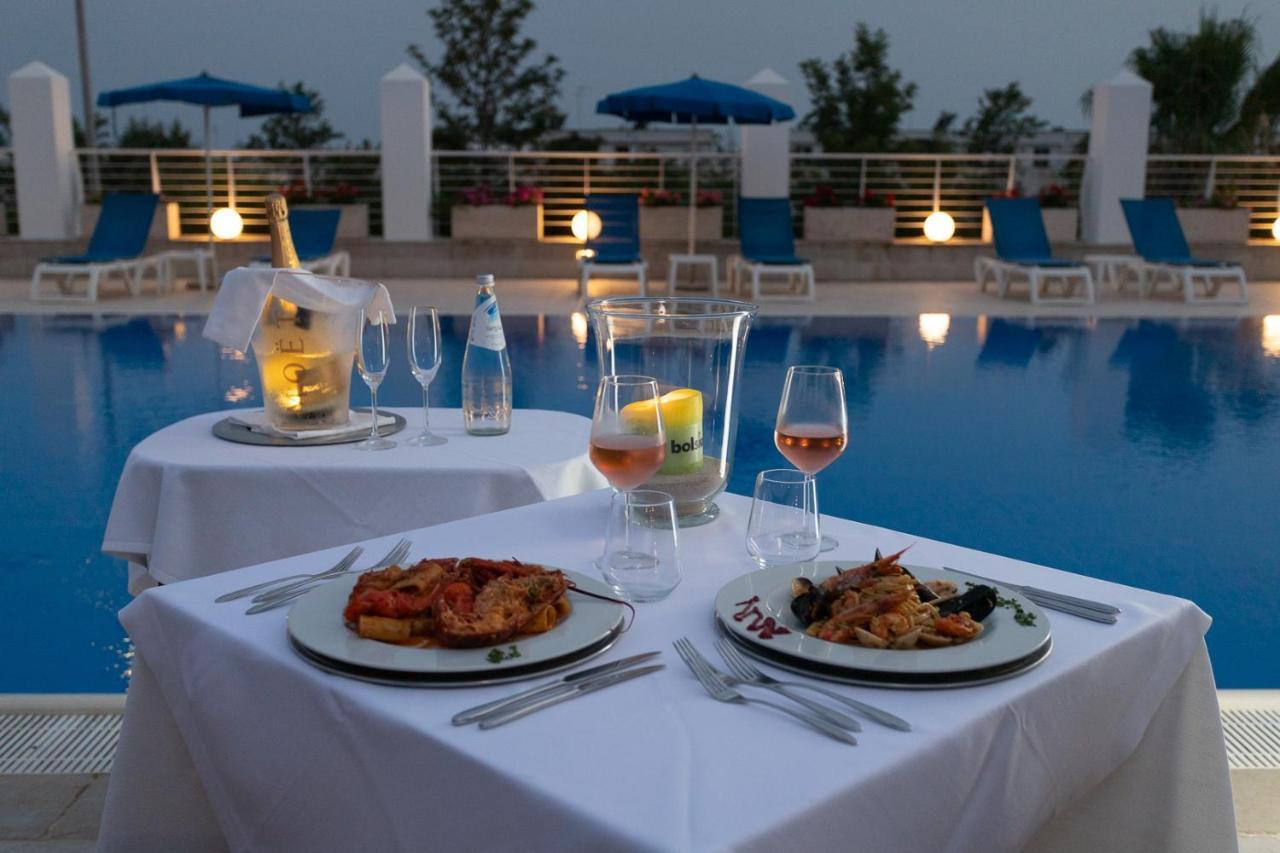 Club Azzurro Hotel & Resort Porto Cesareo Ngoại thất bức ảnh