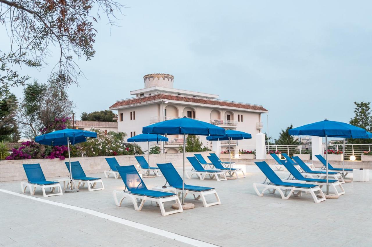 Club Azzurro Hotel & Resort Porto Cesareo Ngoại thất bức ảnh